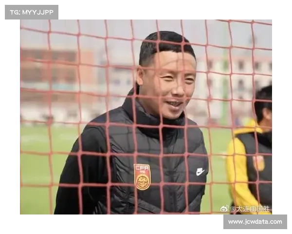 深圳新鹏城不敌申花,代理主帅陈涛连胜终结