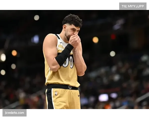 福克斯抢断快攻扣篮准绝杀，国王险胜奇才