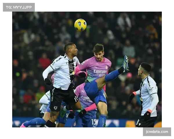 深度复盘：解析AC米兰如何通过三次相似的角球战术洞穿切尔西球门